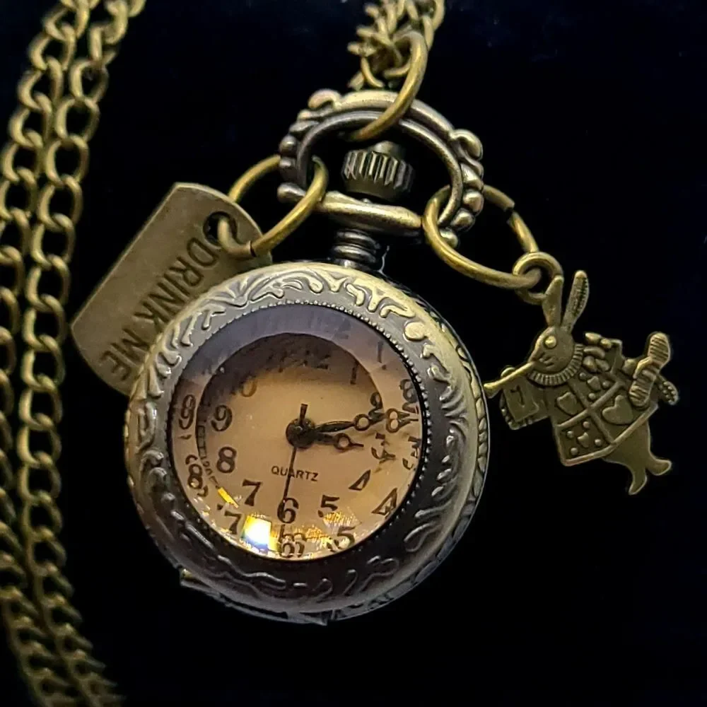 Alice In Wonderland Engraved Antique Bronze Quartz Pocket Watch Necklace Rabbit